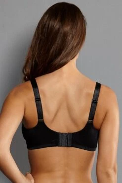 Prothesen-BH Robina 8 Prothesen-BH Robina -Amoena Verkaufs-Shop Anita Care Prothesen BH Robina 5792X 001 schwarz 04 1280x1280