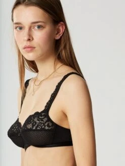 Spitze Softcup-BH GABY Von Maison Lejaby 15 Spitze Softcup-BH GABY Von Maison Lejaby -Amoena Verkaufs-Shop bh schwarz 13843 gaby maison lejaby