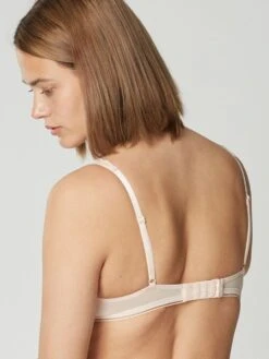 Spitze Triangel-BH SIN Von Maison Lejaby -Amoena Verkaufs-Shop buegel bh apricot 19134 sin maison lejaby 1