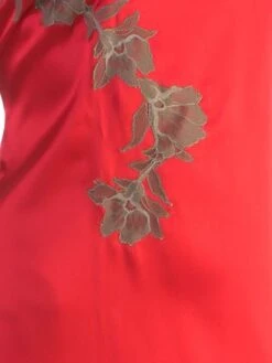 Seta Superior Seiden-Morgenmantel SUPERBO Von Cotton Club -Amoena Verkaufs-Shop farbfeld seide spitze rosso visone seta superior cotton club 2