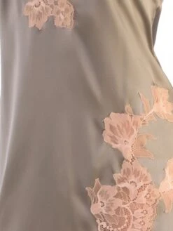 Seta Superior Seiden-Negligé SPLENDIDA Satin Von Cotton Club -Amoena Verkaufs-Shop farbfeld seide spitze visone pesco seta superior cotton club 1 6