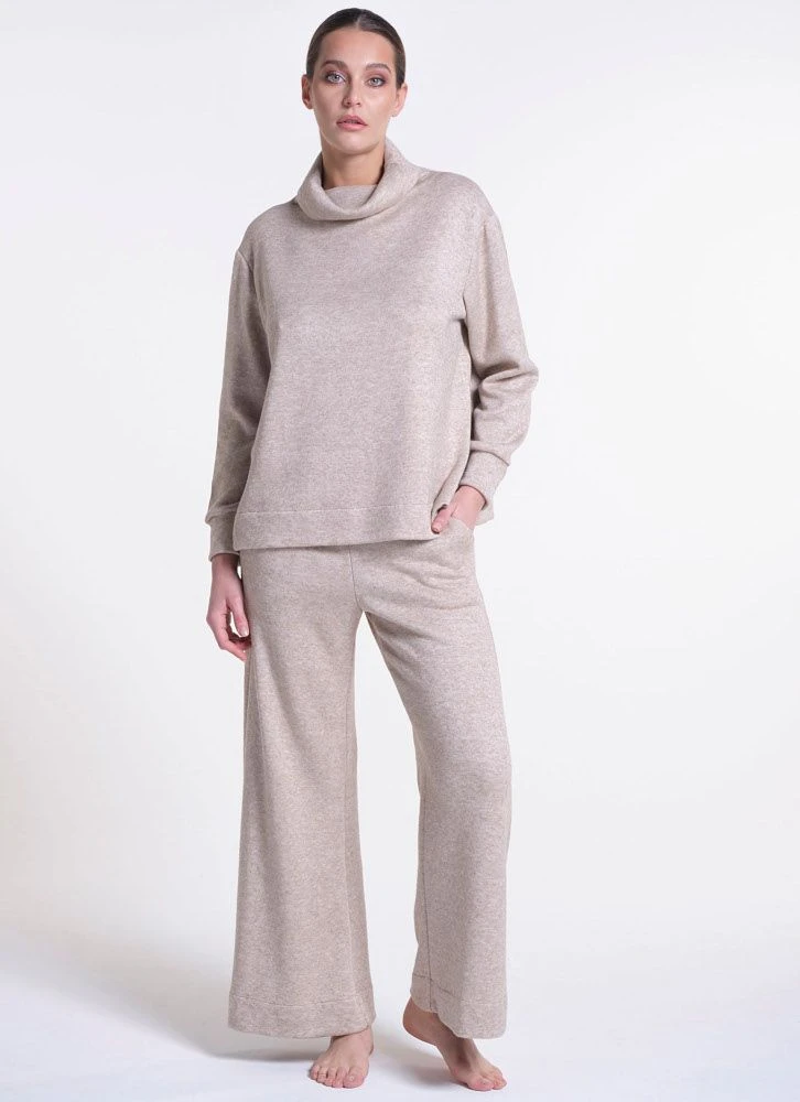 Feinstrick Hausanzug LOUNGE No. 5 Beige Viscose Von Verdiani 2 Feinstrick Hausanzug LOUNGE No. 5 Beige Viscose Von Verdiani – Bild 2