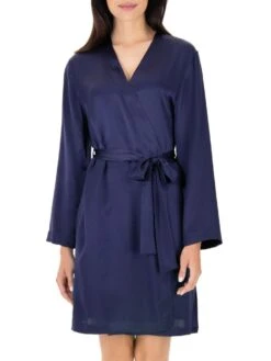 100% Seide Morgenmantel CLASSICO Von Luna Di Seta -Amoena Verkaufs-Shop kimono kurz seide vlst08009 dunkelblau luna di seta 4 1 1 1 1 1