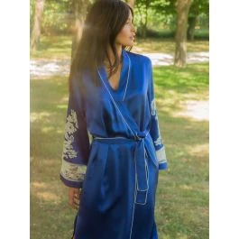 100% Seide Morgenmantel Lang MARJOLIE No. 6 Exquisit Marjolaine 1 100% Seide Morgenmantel Lang MARJOLIE No. 6 Exquisit Marjolaine