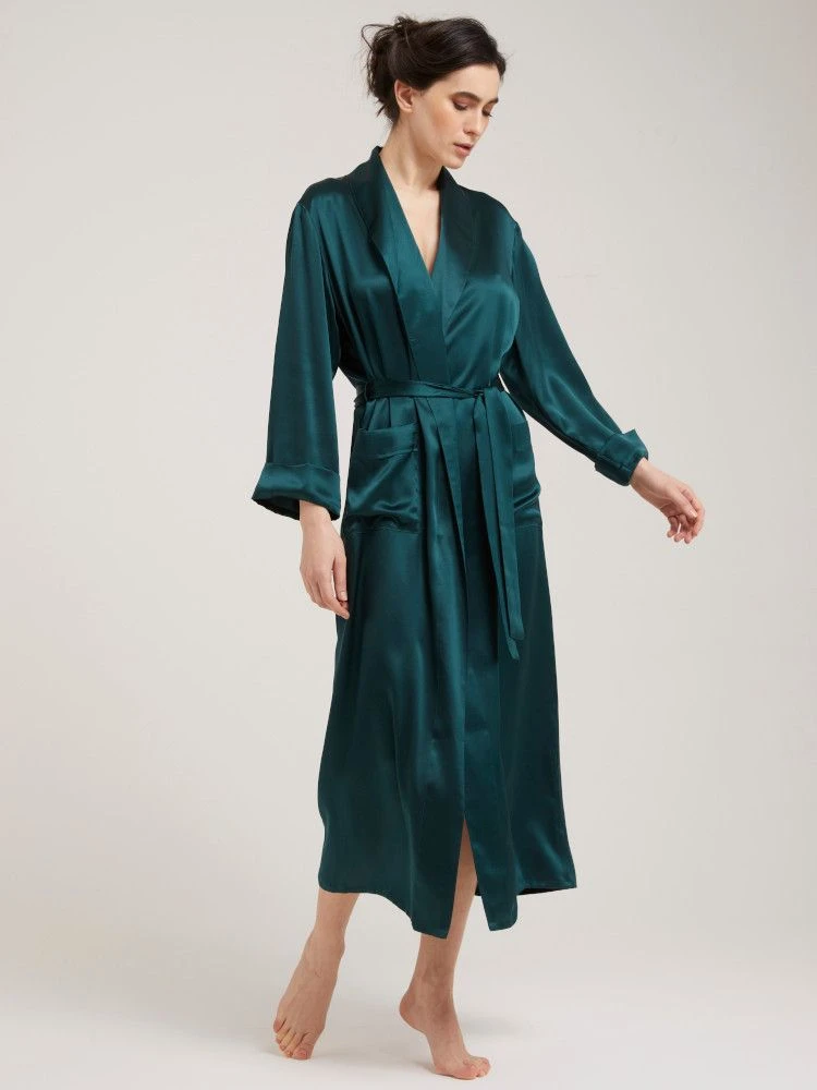 100% Seide Morgenmantel Lang GIGLIOLA Uni Von Vivis 2 100% Seide Morgenmantel Lang GIGLIOLA Uni Von Vivis – Bild 2