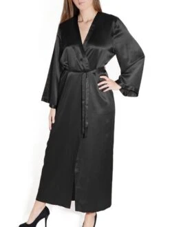 100% Seide Morgenmantel Lang LAURIAN Marjolaine 32 100% Seide Morgenmantel Lang LAURIAN Marjolaine -Amoena Verkaufs-Shop morgenmantel seide laurian schwarz marjolaine 1 3 1 1