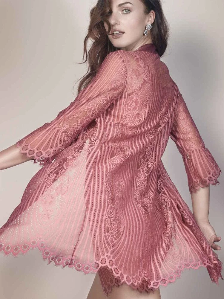 Spitze Morgenmantel JOSEPHINE Von Escora 4 Spitze Morgenmantel JOSEPHINE Von Escora – Bild 4