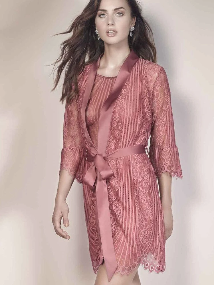 Spitze Morgenmantel JOSEPHINE Von Escora 3 Spitze Morgenmantel JOSEPHINE Von Escora – Bild 3