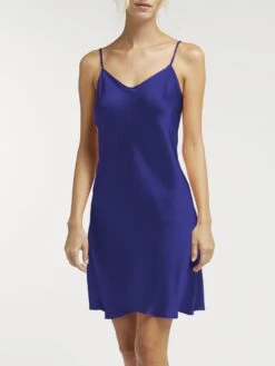 100% Seide Nachthemd CAROLINE Von Vivis -Amoena Verkaufs-Shop nachthemd seide caroline v00003 zaffiro vivis 2 2 1