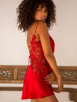 100% Seide Neglige SOIE FANTAISIE No. 2 Soutache Marjolaine -Amoena Verkaufs-Shop nachthemd seide soie fantaisie 3soi0101 rot 0005 marjolaine 2 5 1