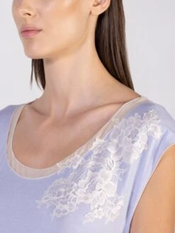 Modal Nachtkleid LAVANDA Mit Spitze Lang Von Verdiani 7 Modal Nachtkleid LAVANDA Mit Spitze Lang Von Verdiani -Amoena Verkaufs-Shop nachtkleid lang flieder 4717 donna verediani 3