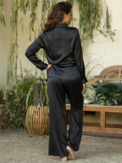 Seidenpyjama ROXANE Uni Stretchseide Von Marjolaine -Amoena Verkaufs-Shop pyjama stretchseide 4rox5501 0004noir roxane marjolaine 2 1