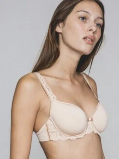 Spacer Schalen-BH GABY Von Maison Lejaby -Amoena Verkaufs-Shop schalen bh puder 13830 gaby maison lejaby 1