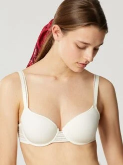 Spacer Schalen-BH MISS LEJABY Von Maison Lejaby -Amoena Verkaufs-Shop schalen bh wei 16432 miss lejaby maison lejaby