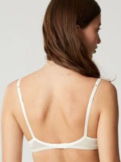 Bügel-BH NUAGE PUR Vorgeformt Von Maison Lejaby 14 Bügel-BH NUAGE PUR Vorgeformt Von Maison Lejaby -Amoena Verkaufs-Shop schalen bh wei lilie 5513 nuage pur maison lejaby 2 1