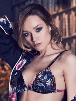 Seide Triangel BH FIDJI Schwarz Oder Bunt Von Marjolaine -Amoena Verkaufs-Shop seide bh fid4201 floral marjolaine 2 1