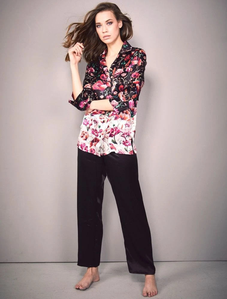 100% Seide Pyjama ROSES Von Eva B. Bitzer 2 100% Seide Pyjama ROSES Von Eva B. Bitzer – Bild 2