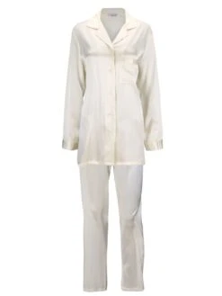 100% Seide Pyjama KLASSIK SATIN Von Eva B. Bitzer 15 100% Seide Pyjama KLASSIK SATIN Von Eva B. Bitzer -Amoena Verkaufs-Shop seide pyjama 27319871 champagner bitzer 1 1 1