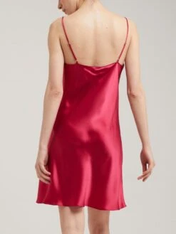 100% Seide Nachthemd CAROLINE Von Vivis -Amoena Verkaufs-Shop seidennachthemd caroline v00003 himbeerrot vivis 3