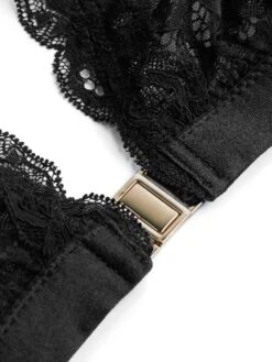 Spitze Triangel BH CLIP BRA CARMEN Schwarz Von Cadolle -Amoena Verkaufs-Shop spitze bh clip s carmen lace bra 1127a schwarz cadolle 3